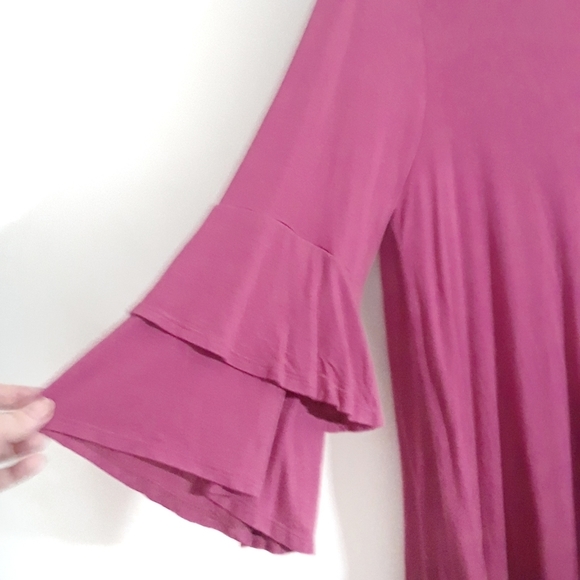 Lily Morgan pink size large 3/4" sleeve shirt - Picture 3 of 8